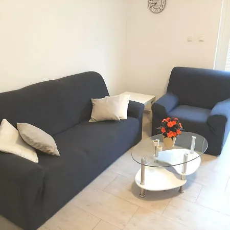 Apartament Elsa *